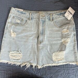 NWT Forever 21 denim skirt